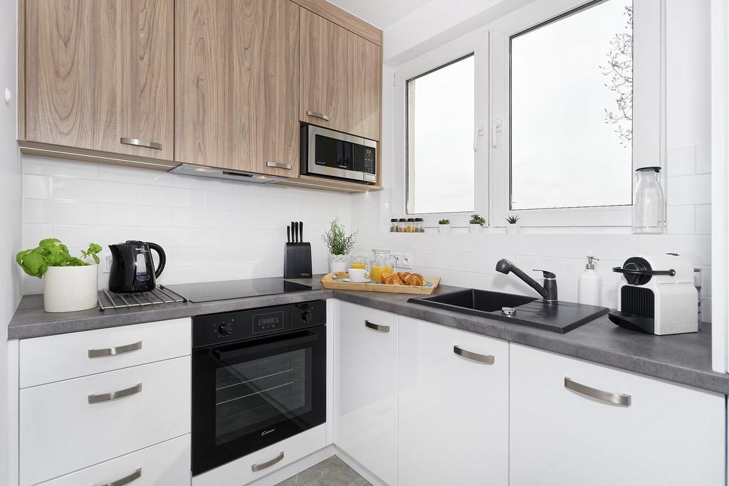 Apartment Powisle Solec Варшава Екстер'єр фото